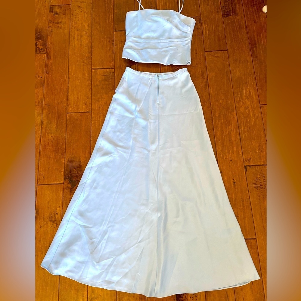 ISIS Collection Powder Blue Jr. Prom/Senior Prom Two Piece Dress Size Medium. - Picture 2 of 7